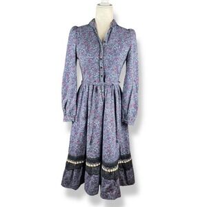 Vintage 80s Japanese Peasant Midi Dress Womens Size 9 Floral Lace Modest Prairie